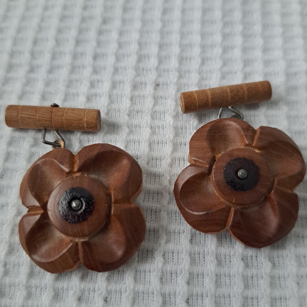 ⌛️ Wood Cufflinks 7/19